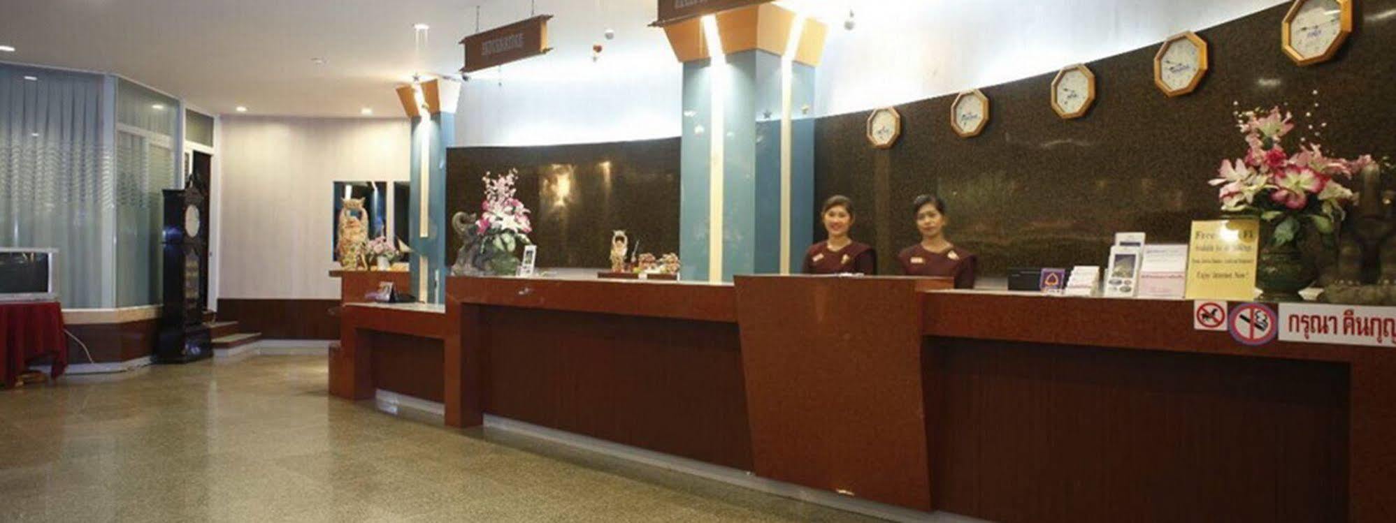Boon Siam Hotel Krabi town Esterno foto
